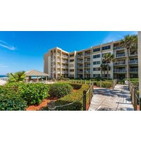Holiday apartment in New Smyrna Beach from £371 per night