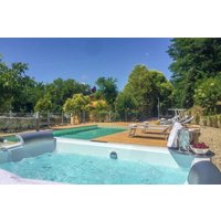Holiday home in Chianti from £422 per night