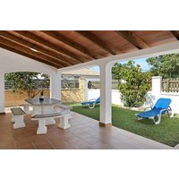 Holiday home in Barbate from £137 per night