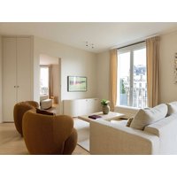 Holiday apartment in Paris from £1168 per night
