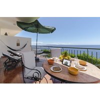 Holiday apartment in Caniço from £118 per night