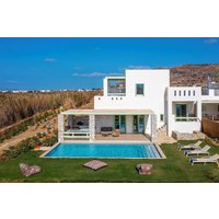 Holiday home in Naxos from £235 per night