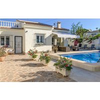 Holiday home in Torrevieja from £162 per night