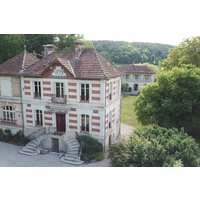 Holiday home in Vanvey from £993 per night