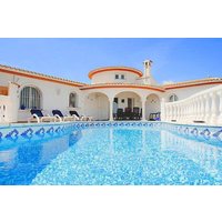 Holiday home in Marina Alta from £209 per night