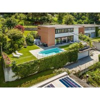 Holiday home in Lugano from £472 per night