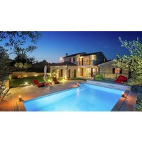 Holiday home in Baderna from £539 per night