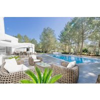 Holiday home in Ibiza from £720 per night