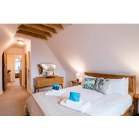 Holiday home in Kent from £286 per night
