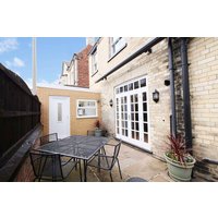 Holiday home in York from £246 per night