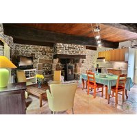 Holiday home in Trans-la-Forêt from £70 per night