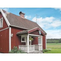 Holidu Économisez 35% sur une maison de vacances à Vänern dès 28€ la nuit