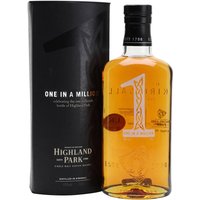 Highland Park 12 Year Old / One In A Million Island Whisky Highland Park 12 Year Old / One In A Million Island Whisky