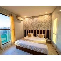 Trivago Deal Enjoy 29% Discount at Hotel Velvet Dreams Inn Banquet