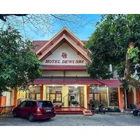 Trivago Super OYO 759 Hotel Dewi Sri