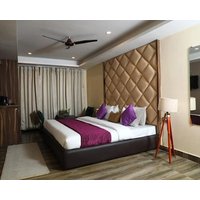 Trivago Enjoy 44% Discount on Perfectstayz Premium at Harkipauri Road
