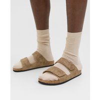 & Central Strap Sandal