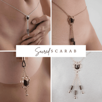 Sylvie Monthulé | Gouden Bodychain Set | Sacred Scarab Maat M