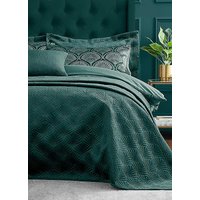 L.O.L. Surprise! All-Star B.B.s Series 3 Football Assortment at Kaleidoscope Catalogue L.O.L. Surprise! All-Star B.B.s Series 3 Football Assortment.