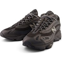 New Balance Unisex 1000 Black Metallic Maat: 41.5 | Sneakers Outlet | Unisex | Zwart