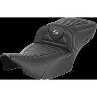 Image of 823-07-20500 - Saddlemen Roadsofa Extended Reach Carbon Fiber Tuck-n-Roll Seat For Harley Davidson FLHX 1923 2024 - Black