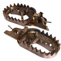 Apico Titanium Foot Pegs - Honda CR 125/250 2002-07, CRF150R 2007-24, CRF250R 2004-24, CRF450R 2002-24