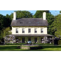 Plas Efailnewydd