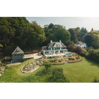 Winston Manor