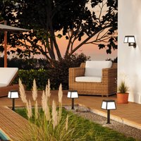 EGLO LED-vägglampa Altilia, svart, plast, sensor