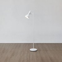 Markslöjd Metro floor lamp, white, 1-bulb