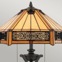 QUOIZEL Bordslampa Indus i Tiffany-stil