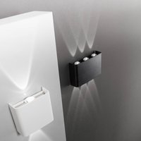 INTEC LED-utomhusvägglampa KLEIN, svart, bredd 16 cm, plast