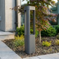 Lucande LED pedestal lamp Pirron, 50 cm, triangular, IP54