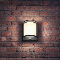 Philips LED outdoor wall light Samondra UE, sensor