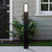 Searchlight Avenue path light, black, height 73 cm, metal