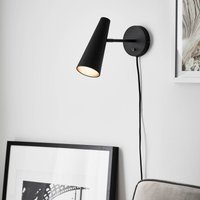 Markslöjd Peak wall spotlight, 1-bulb, black