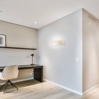 TEMAR LIGHTING Applique murale Cleo D1DR410, bois de pin, 41 cm de long, E27