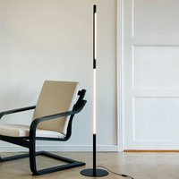 Dyberg Larsen LED-golvlampa Vagner, svart, höjd 150 cm