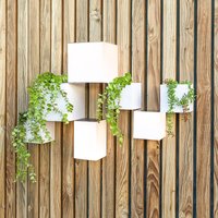 Newgarden Wally LED solar wall light, 12x18 cm