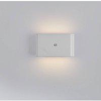 JUST LIGHT. GmbH JUST LIGHT. LED-vägglampa Ziddy, vit, sensor 3 000 K