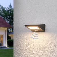 Lucande Solar outdoor wall lamp Felin with downlight