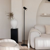 GOOD & MOJO Golvlampa Java, svart, 141 cm, bambu, GU10