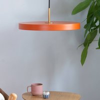 UMAGE LED-hänglampa Asteria Mini, orange/mässing, Ø 31 cm