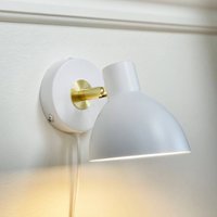 Dyberg Larsen vägglampa Lilje, vit, Ø 16 cm, metall
