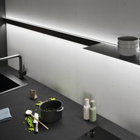 Hera LED-vägglampa INTERO-LINE, svart, 60 cm, 24 V, CCT