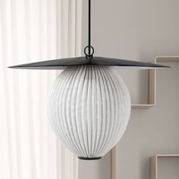 GUBI Satellite pendant light Ø 22 cm cream white
