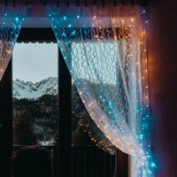 Rideau lumineux Twinkly RGBW, 210 LEDs