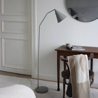 Markslöjd LED-golvlampa Funil, grå, metall, dimbar