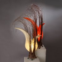 Woru Bunga table lamp in floral shape, cream