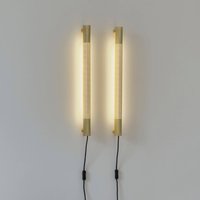 GEJST Radent wall lamp, brass, height 70 cm, G13 LED